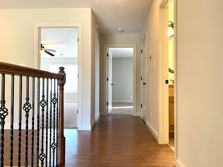 1533 Edgewater Ln — Photo 27