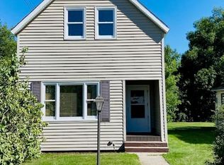 607 W Front St, Larimore, ND 58251