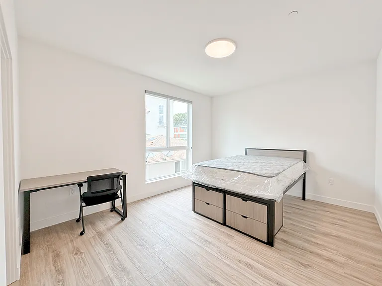 1743 Armacost Ave — Photo 68