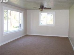 2511 E 18th St, Vancouver, WA 98661