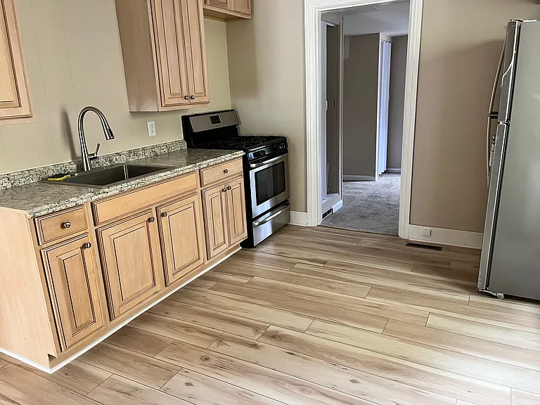 265 Mackall St #B — Photo 4