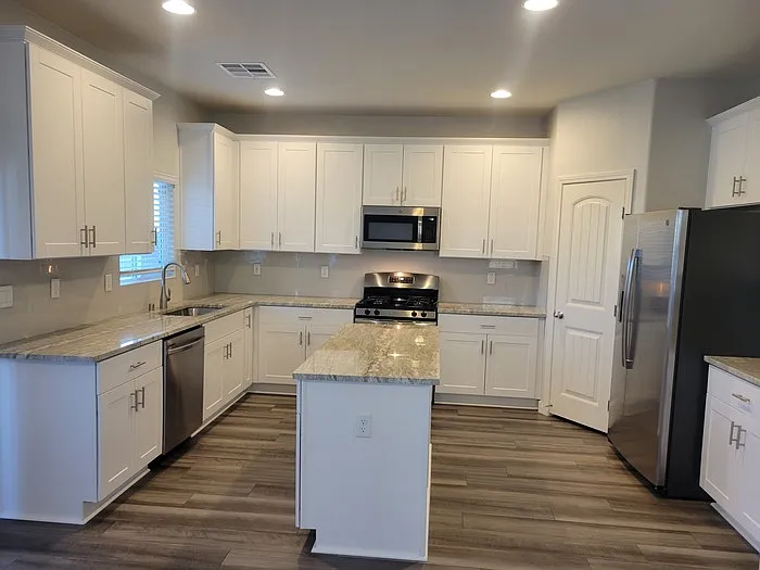 8784 Candelabra Ct — Photo 4