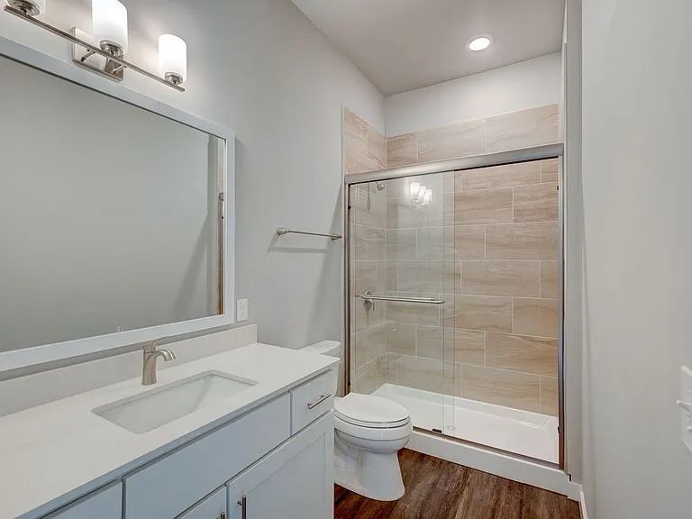 Metro 39 Apartments — Photo 54