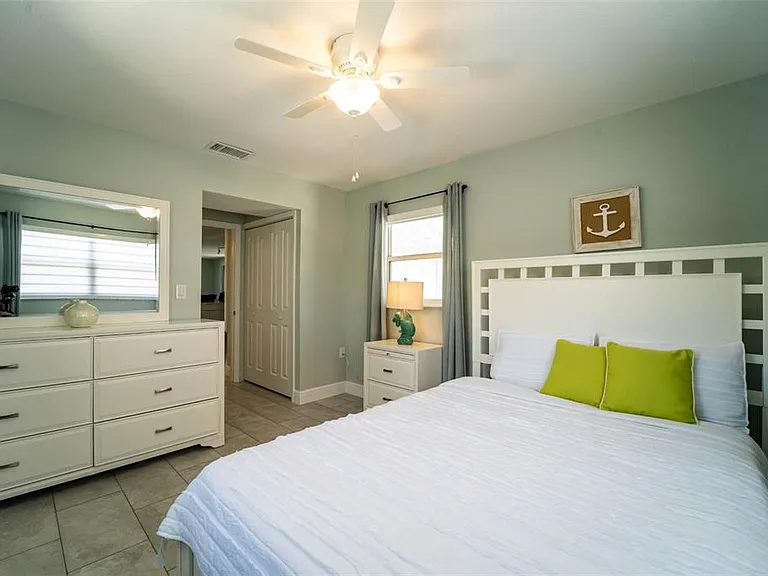 4825 Floramar Ter — Photo 7