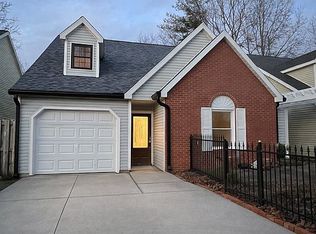 5799 Jeffrey Ln, Newburgh, IN 47630
