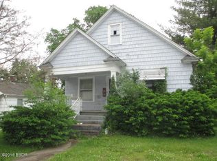 401 S 22nd St, Mount Vernon, IL 62864