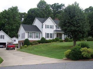 138 Boulder Dr, Lincolnton, NC 28092