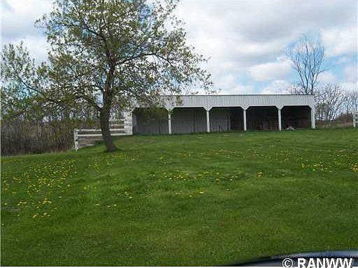 2nd image of 1402 N Sugarbush Road