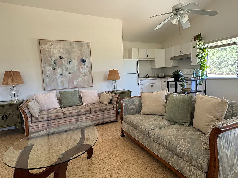 13717 Witt Ln — Photo 5