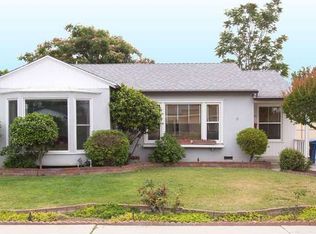17344 Hamlin St, Van Nuys, CA 91406