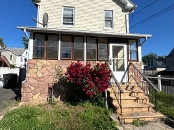 835 E 2nd St, Plainfield City, NJ 07062