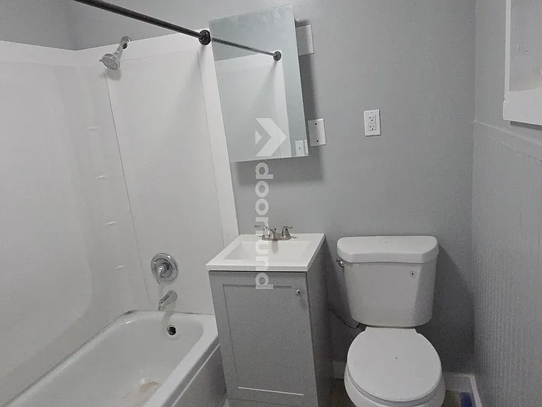 418 River St #1 — Photo 4