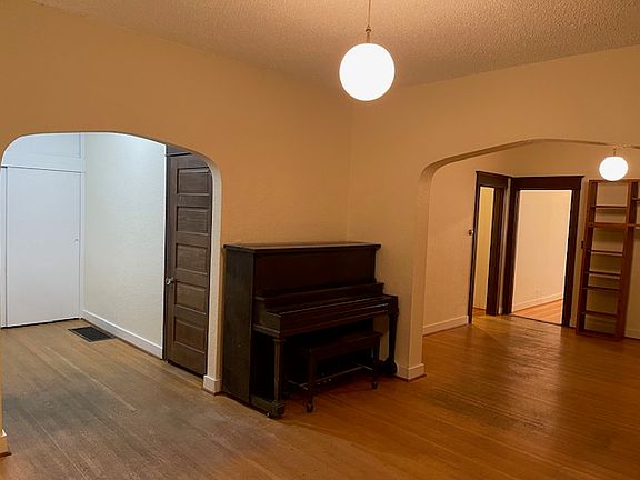 5th image of 4612 Meridian Ave N