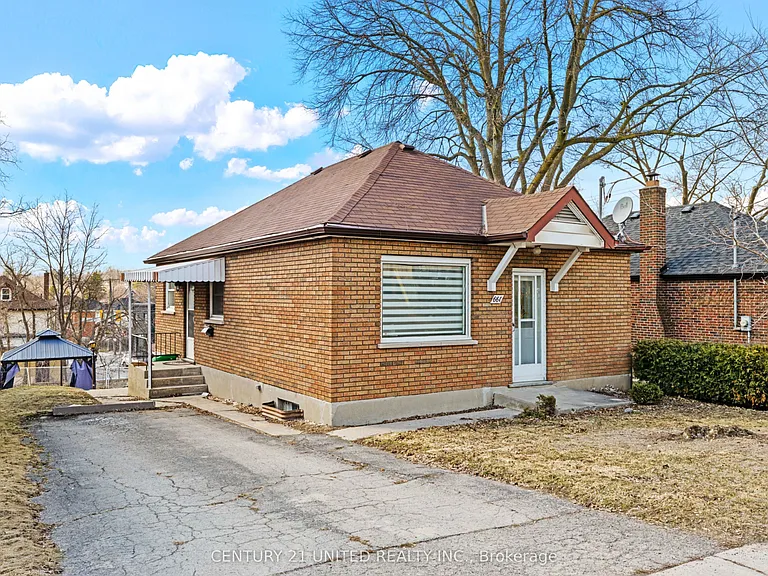 661 Rubidge St — Photo 10