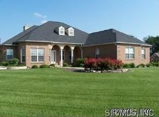 3212 Wolf Rdg, Swansea, IL 62226