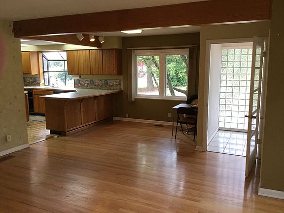 Make it your kitchen - all new appliances and all types of s