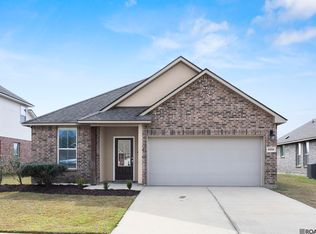 8886 Cherry Laurel Ave, Zachary, LA 70791