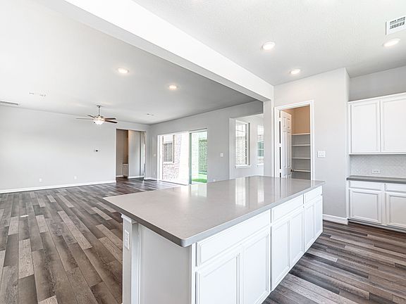 4th image of 9422 Buttonbrush Ct #G218to