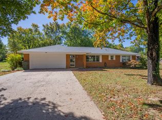 1363 E Harold St, Fayetteville, AR 72703
