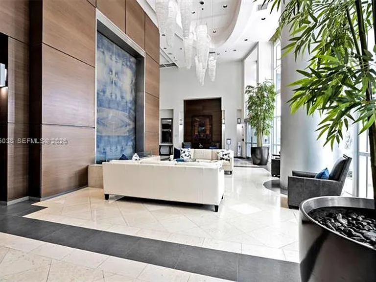 1155 Brickell Bay Dr #CU-2007 — Photo 23
