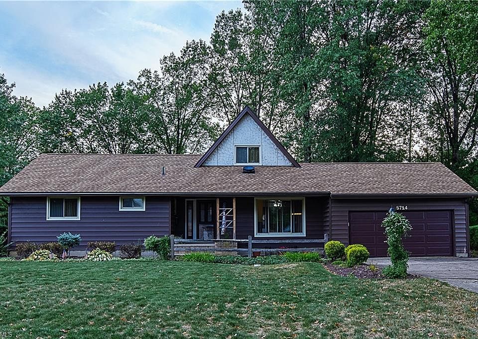 1st image of 5714 Williamsburg Dr