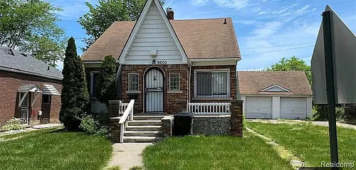 9200 King Richard St Photo 1