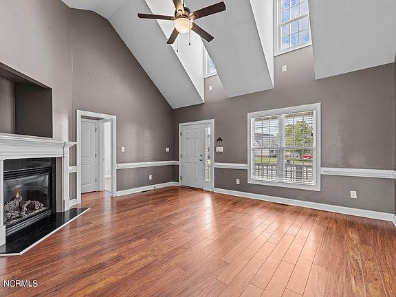 3rd image of 2900 Chellowe Court