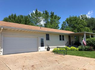 100 Solar Dr, Oskaloosa, IA