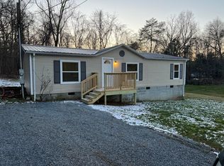 124 Foster Ct, Johnson City, TN 37604