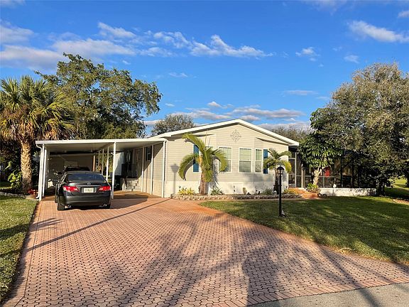 2nd image of 2132 SW 83rd Avenue