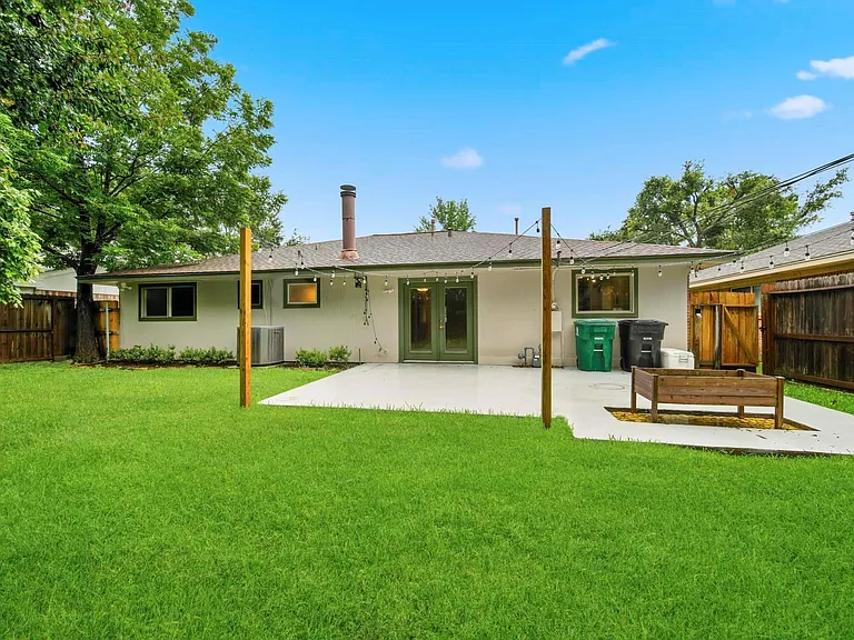 10658 Northbrook Dr — Photo 22