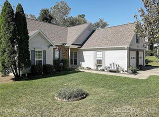129 Walnut Ave, Mount Holly, NC 28120