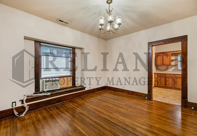 1405 S Ida St — Photo 14