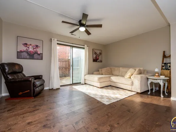 5436 SW 12th Ter APT 2, Topeka, KS 66604