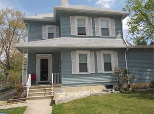 818 Highland Ave, Palmyra, NJ 08065