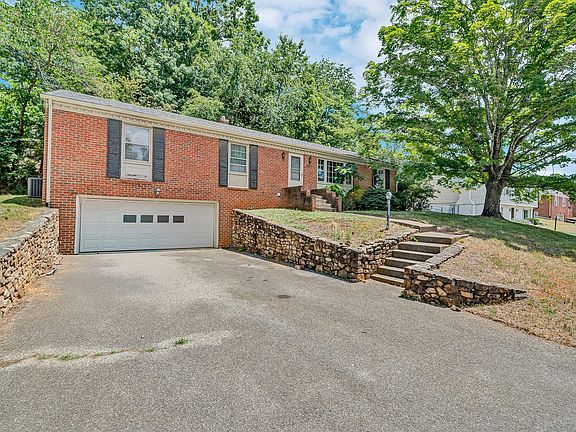 2nd image of 3331 Longhorn Rd