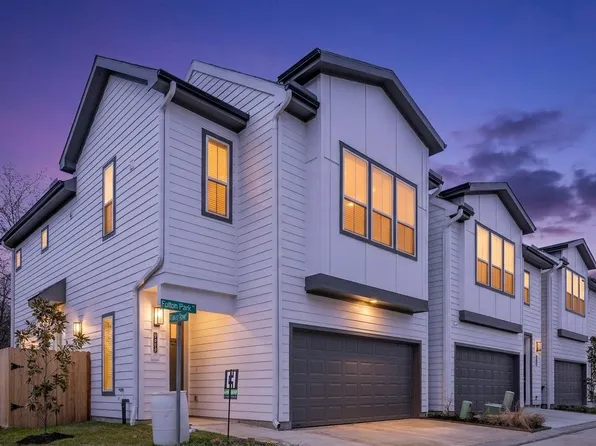 9803 Fulton Park Ln, Houston, TX 77076