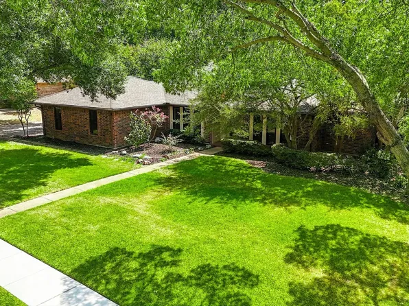 541 Briarglen Dr, Coppell, TX 75019