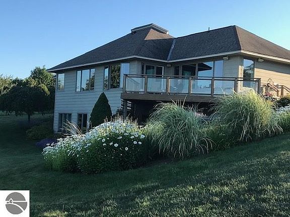5th image of 4249 Whitehill Dr