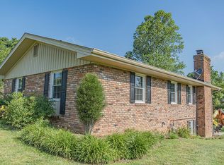 333 Springhill Rd, Danville, KY 40422