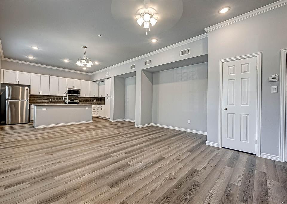 1st image of 2512 Southmore Blvd #C