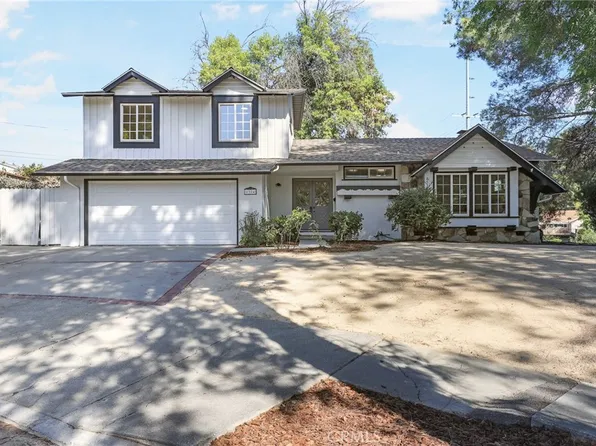 8304 Stephen Ln, Canoga Park, CA 91304