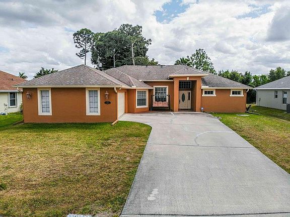 4th image of 1018 SW Haleyberry Ave