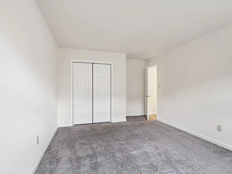 Springfield Green Apartments — Photo 59