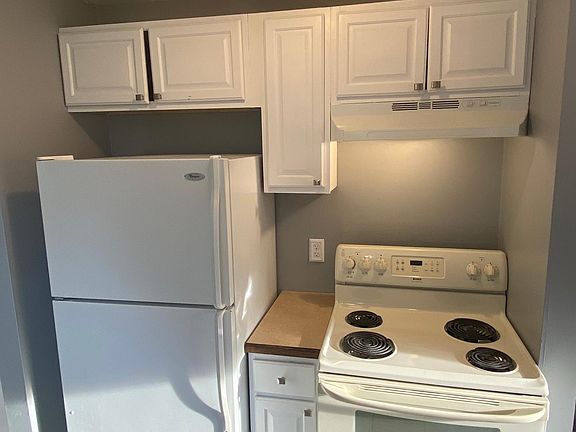 5th image of 27824 Lasslett St