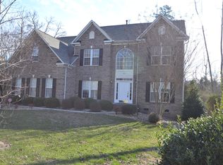 4012 Amhurst Ct, Matthews, NC 28104