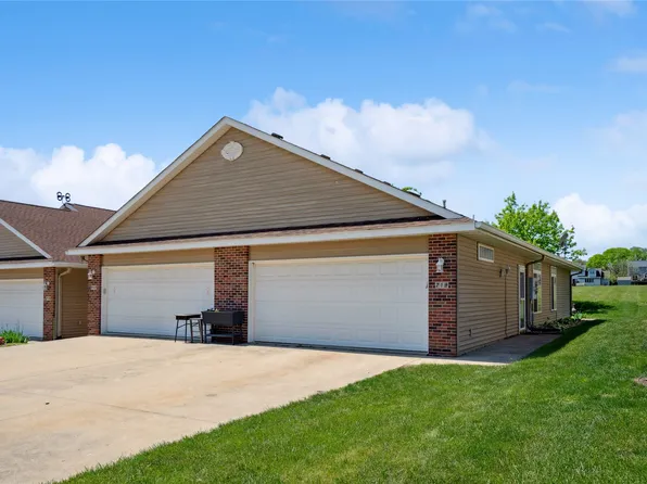 719 Kitterman Cir, Norwalk, IA 50211