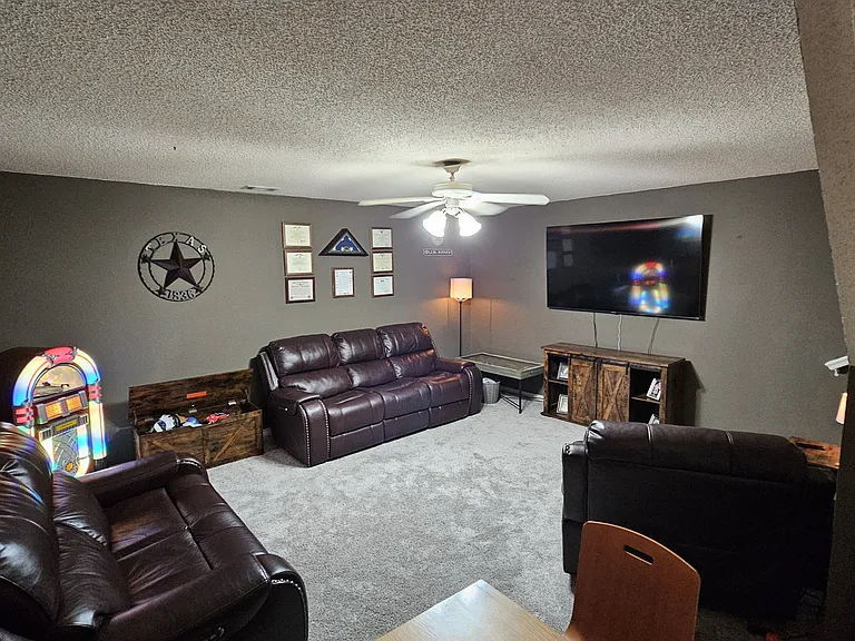 10306 York Ave — Photo 69