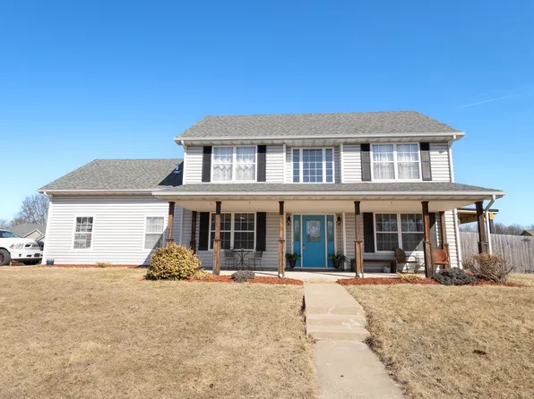 705 Covey Ct, Moberly, MO 65270