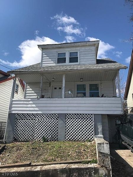 1st image of 125 Temple St #127